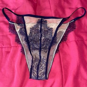 Navy lace panties